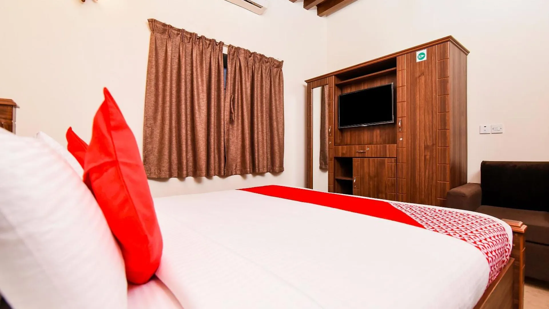 Capital O160 Lumbini Dream Garden Guest House Llc Dubai